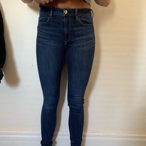 AMERICAN EAGLE HI-RISE JEGGING